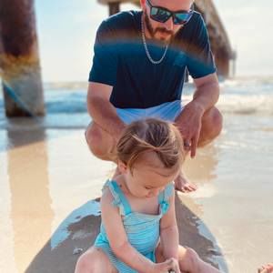 Meet your Posher, Dustin